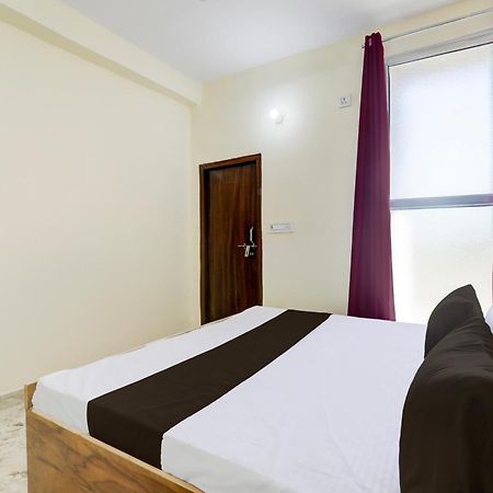 Hotel O Rn Chinhat Eksteriør bilde